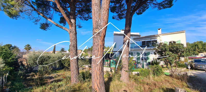 Maison à LA FARE-LES-OLIVIERS