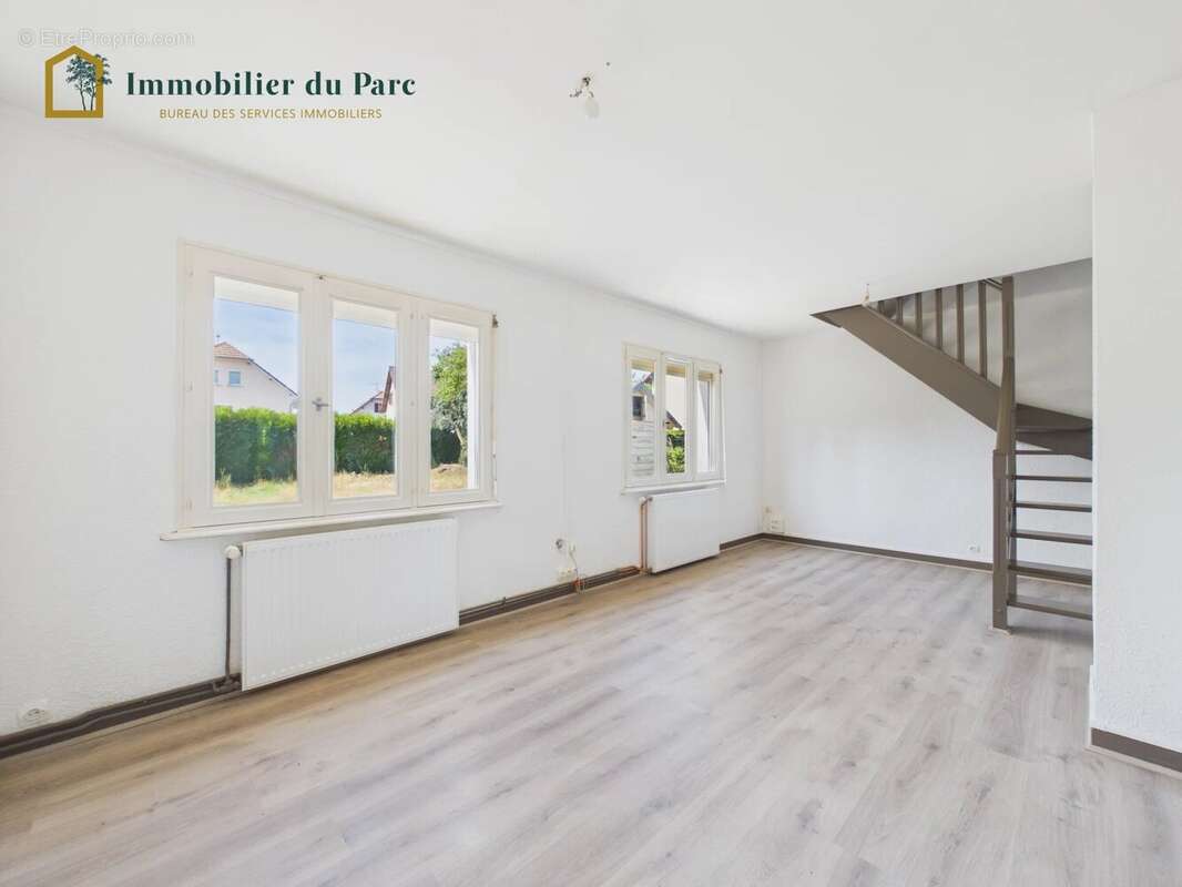 Maison à rénover avec terrain constructible – Investissement ou projet de vie au calme à Valdoie - photo 3