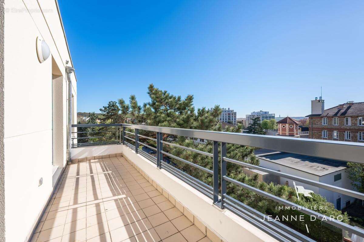 Appartement à VERSAILLES