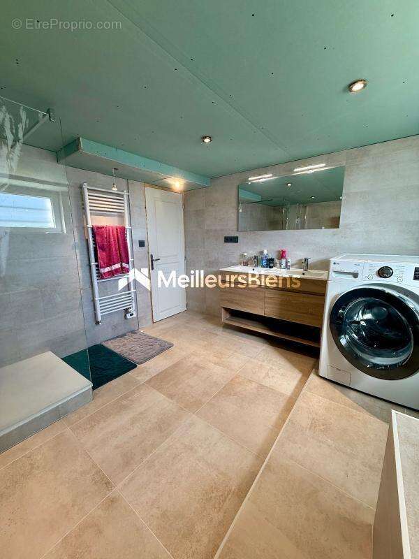 Maison à ECHENOZ-LA-MELINE