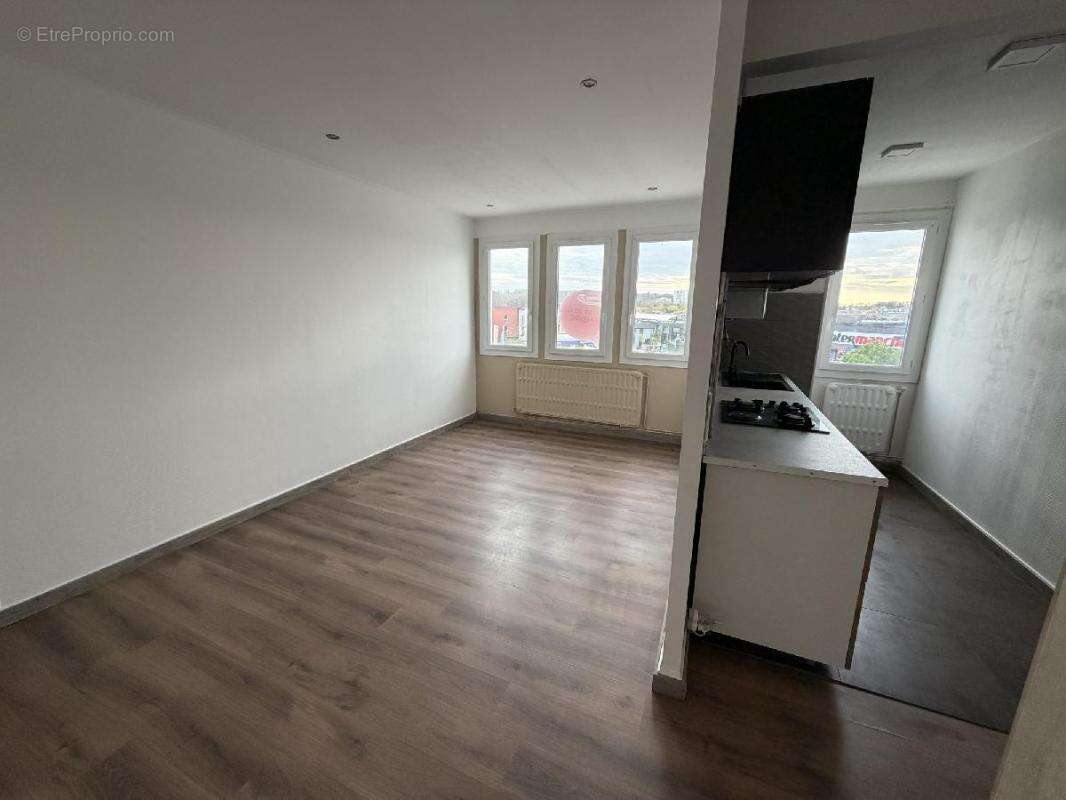 Appartement à CREPY-EN-VALOIS