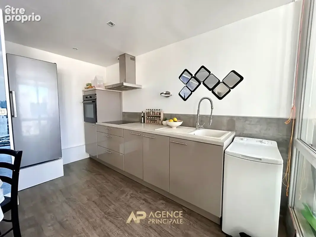 Appartement T3 57 m² avec parking - La Ville en Bois - La Rochelle - photo 4