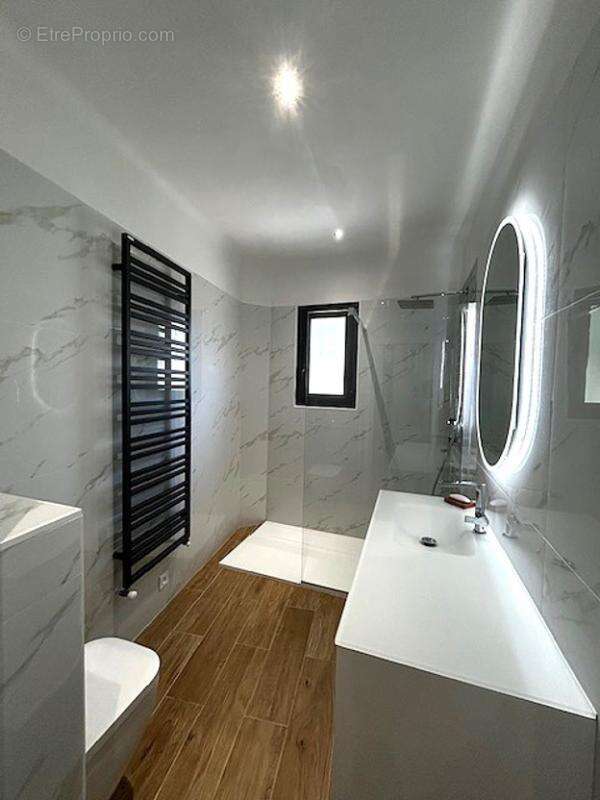 Maison 190 m² à Bollene  - photo 11