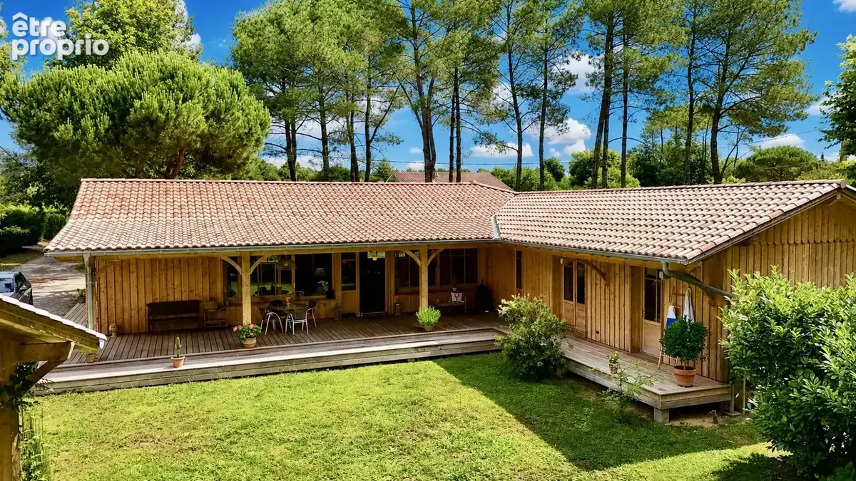 Ensemble immobilier dont villa ossature bois de type t4 de 165  +  dependance de 120 m2 - photo 3