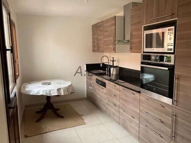 Maison à ASNIERES-SUR-SEINE