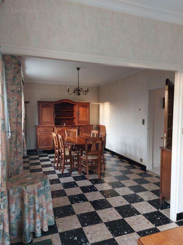 Maison à SAVIGNE-L&#039;EVEQUE