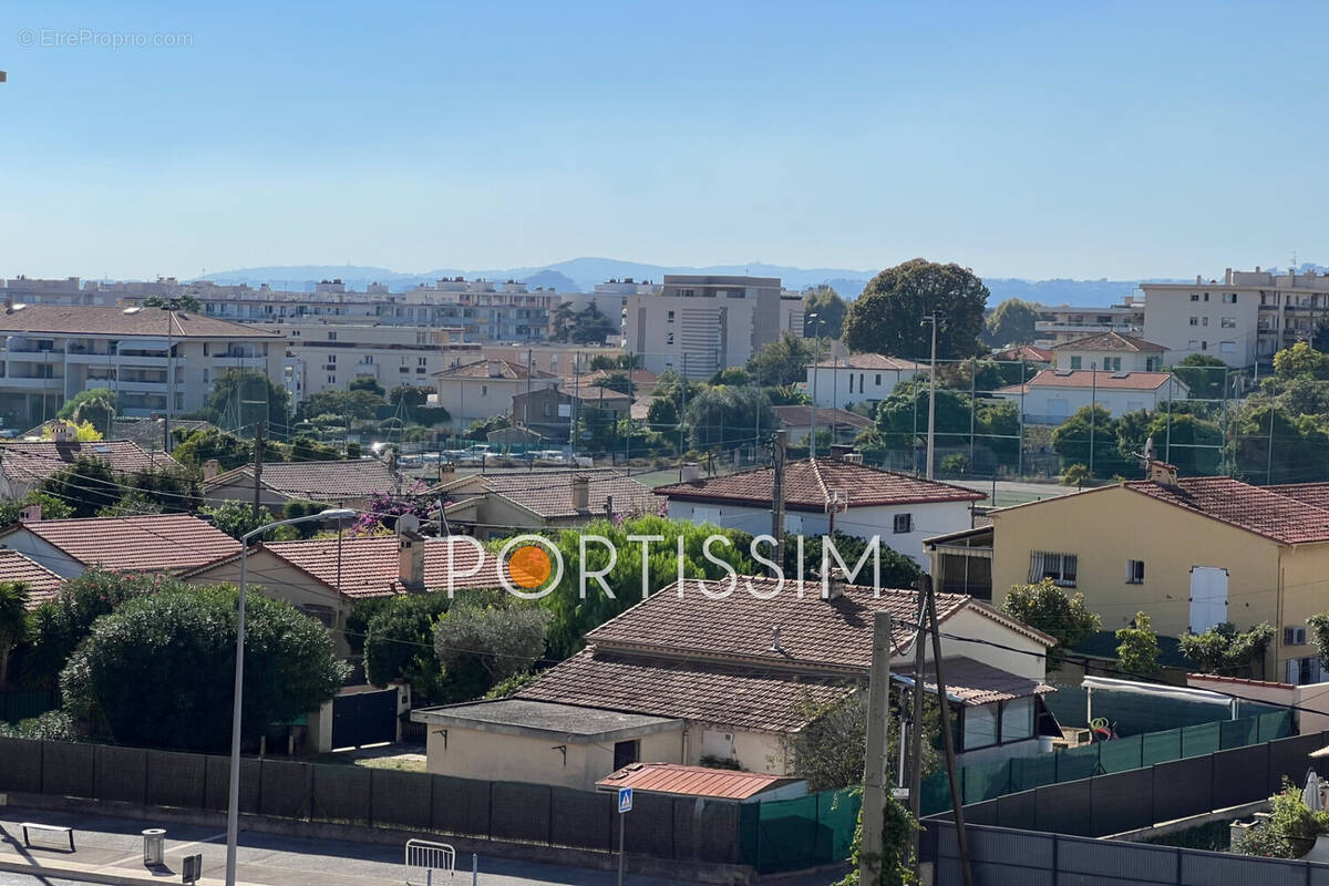 Appartement à CAGNES-SUR-MER