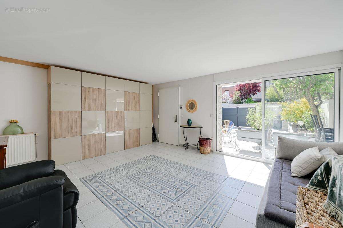 Maison à NANTERRE