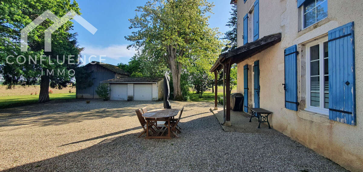 Maison à DAMAZAN