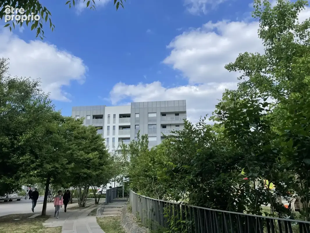 A visiter sans tarder 2 pièces dans quartier prisé - photo 2