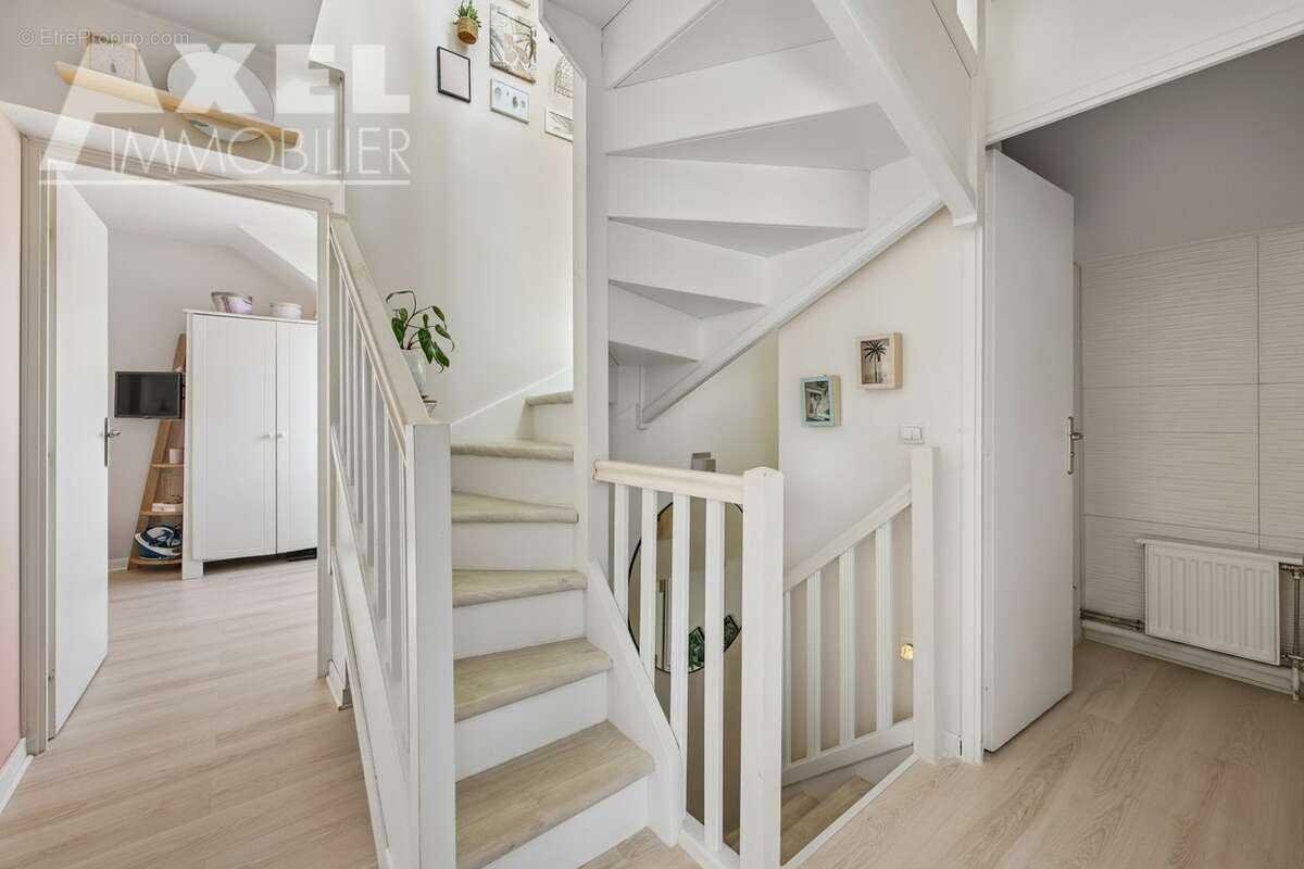 Maison à BOIS-D'ARCY