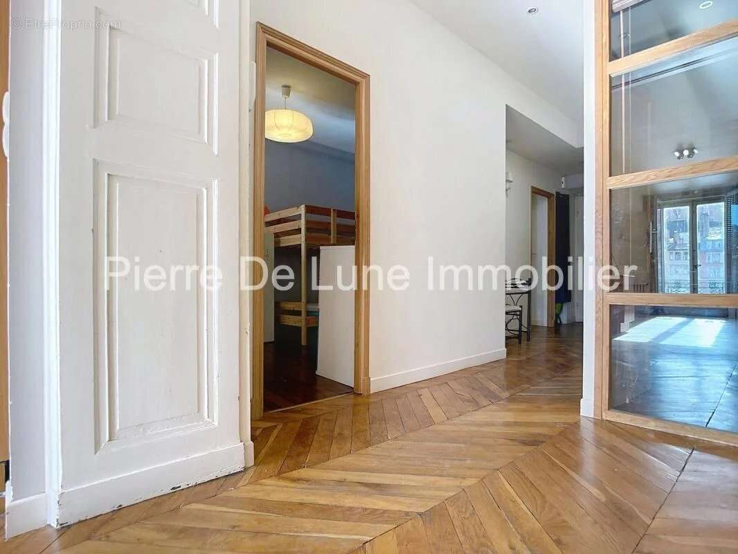 Appartement à LYON-1E