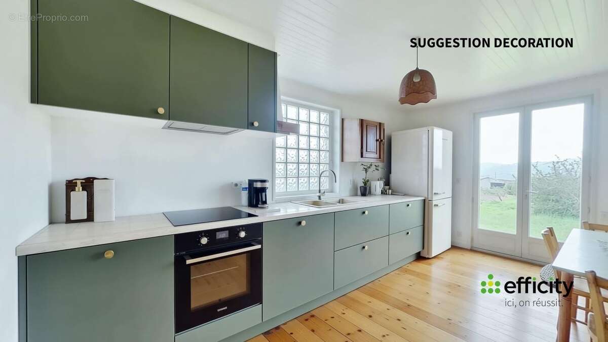 Maison à SAINT-VERAND