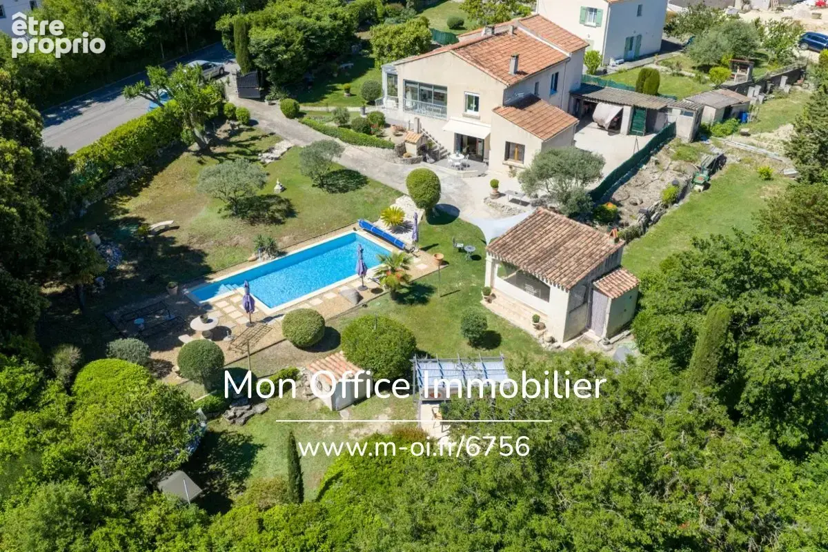 Référence : 6756-PAN. - Maison 6 pièces de 143 m² à Éguilles - photo 24