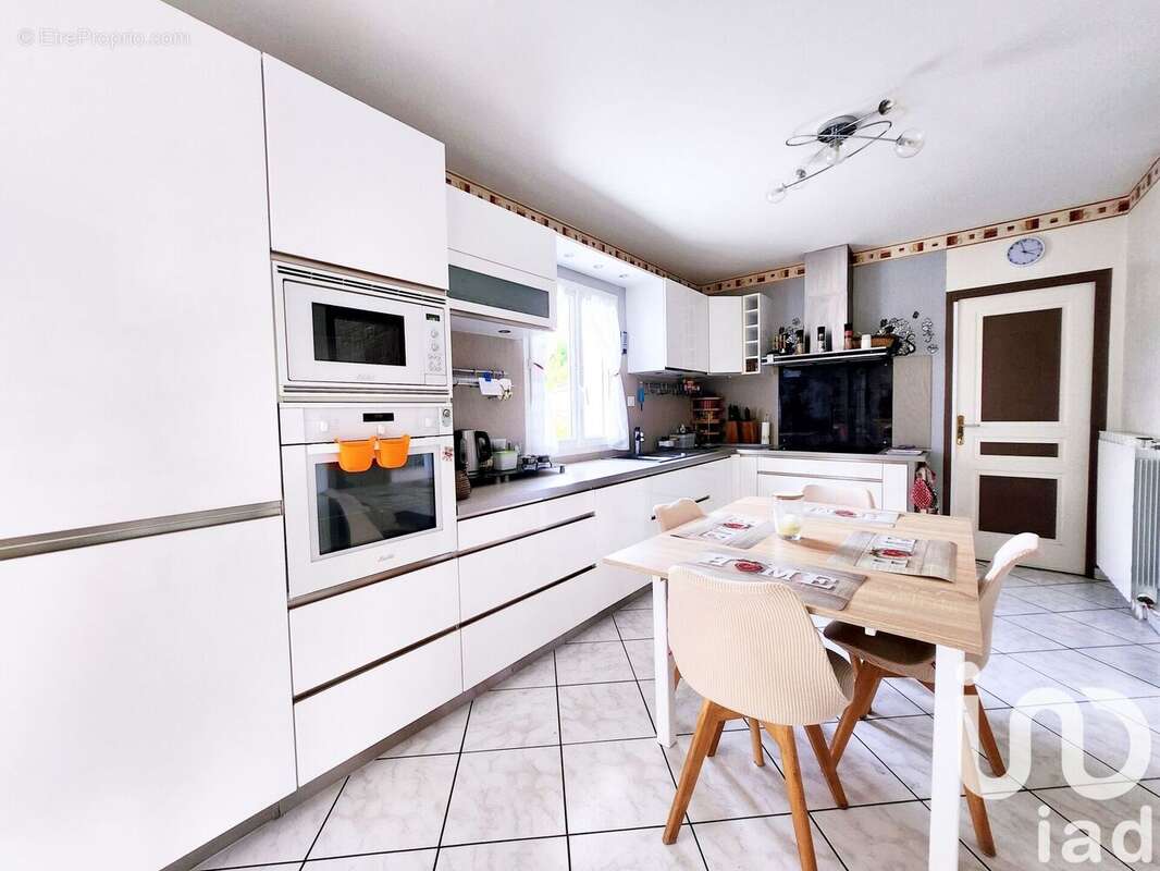 Photo 5 - Maison à SAINT-OUEN-L&#039;AUMONE