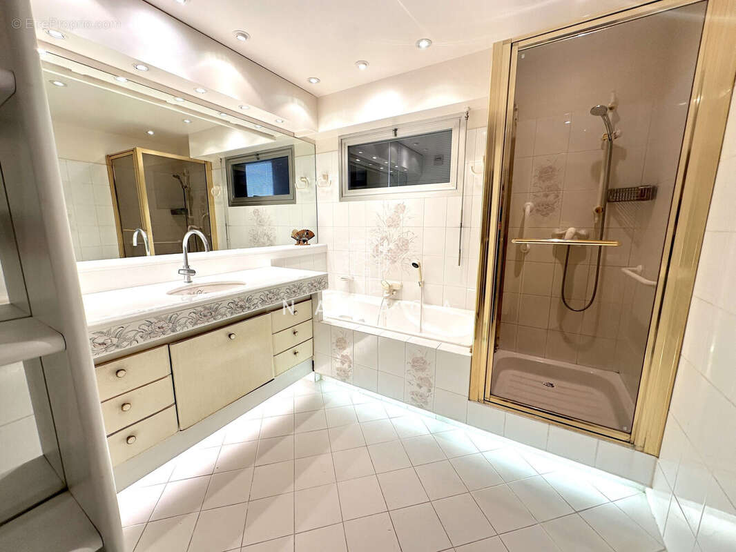 Appartement à GRASSE