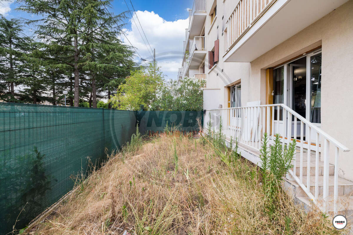 Appartement Les Mureaux 5 pièce(s) - photo 2