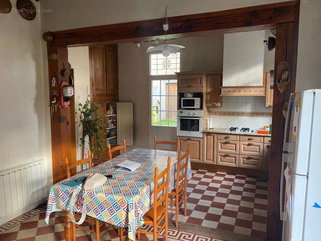 Maison à LESPERON