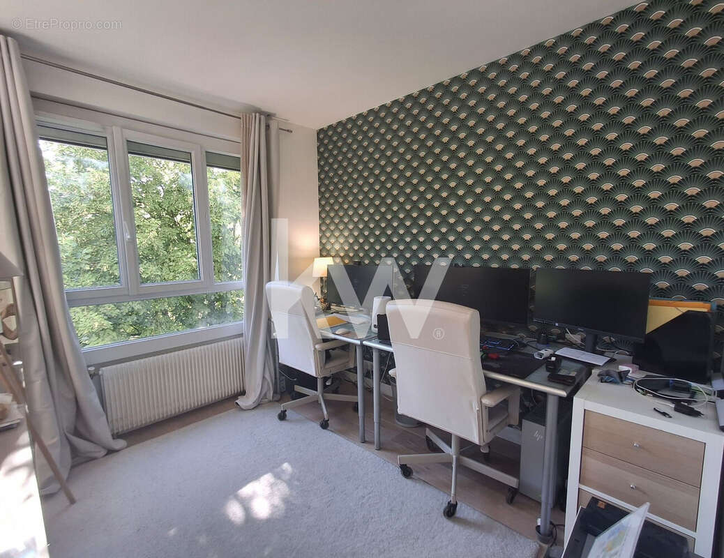 Appartement 136 m² à Saint-Cloud  - photo 8