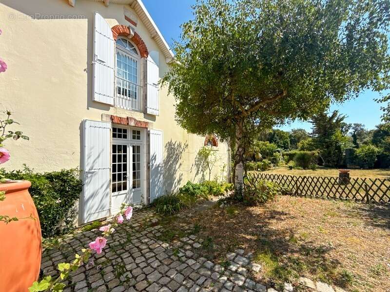 Maison à LA ROCHELLE