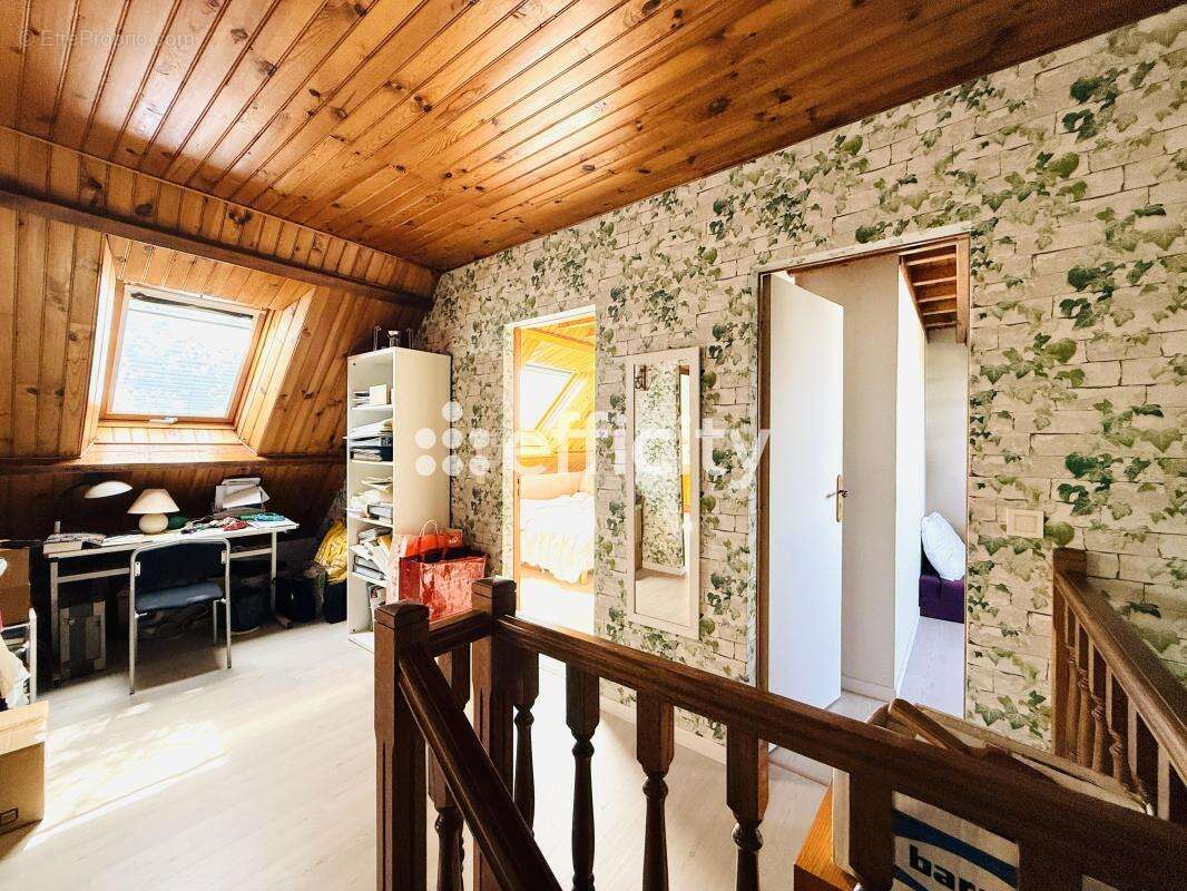 Maison 150 m² à Chatillon  - photo 23