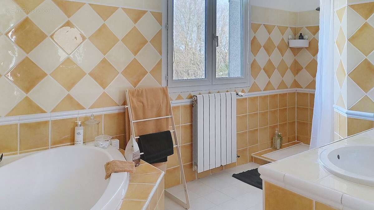 Maison à L'ISLE-JOURDAIN