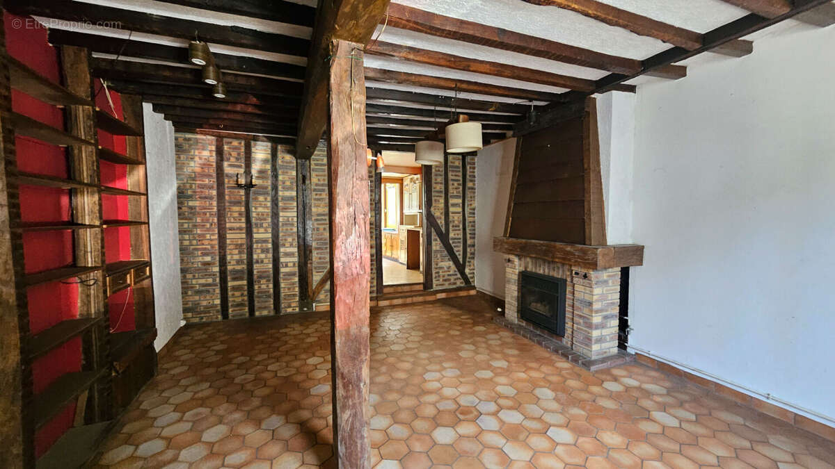 Maison à BEAUVAIS