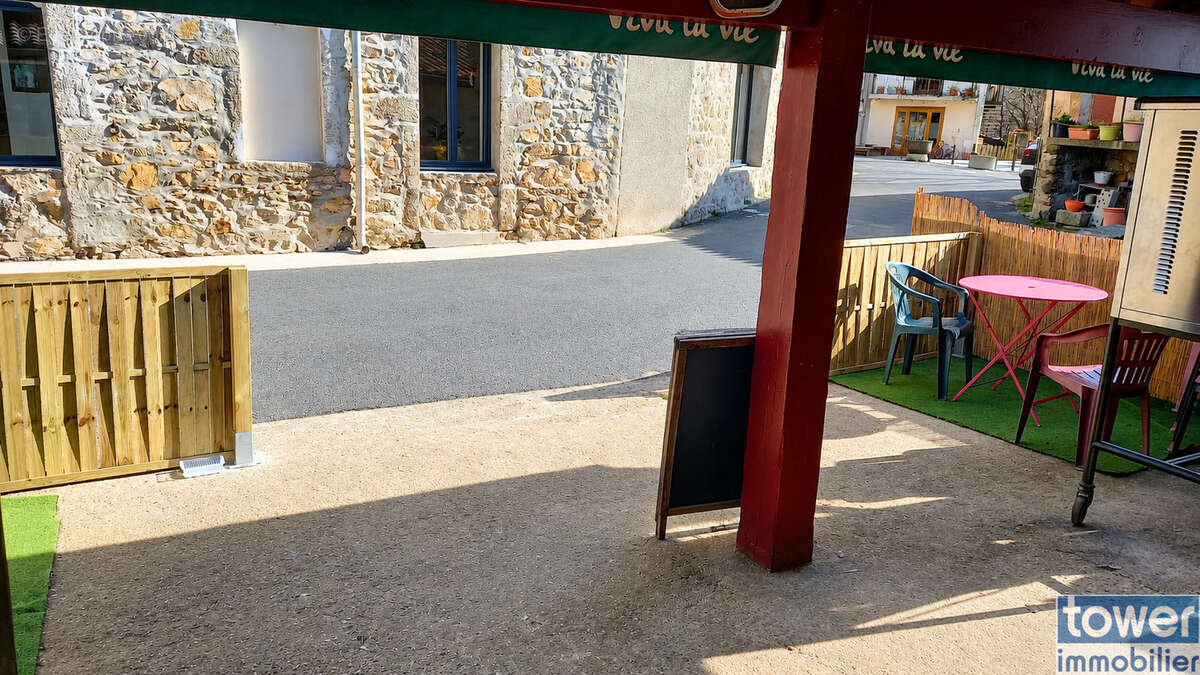 À vendre   Commerce multi-activités en village de montagne - photo 4