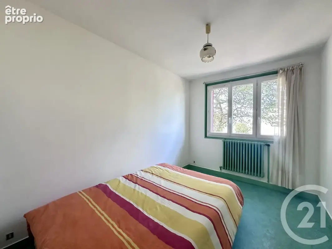 Maison 5 pièces 91 m² à vendre à Yevres (28160) - photo 4