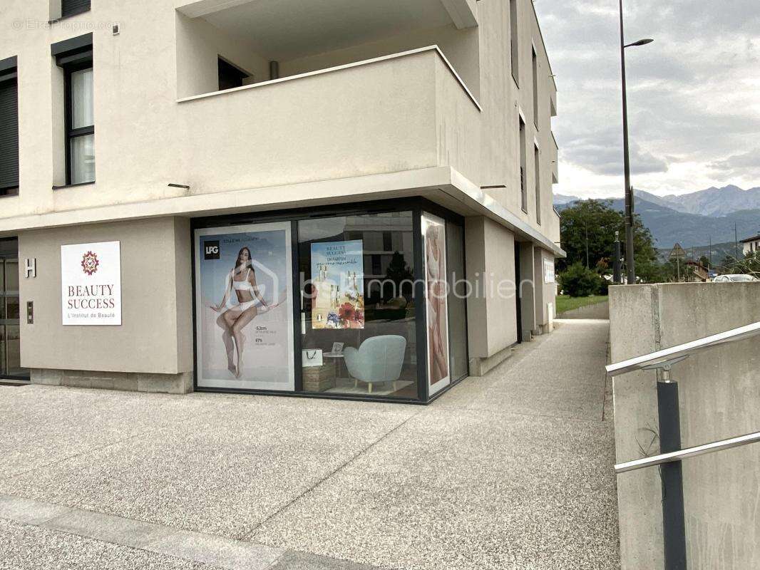 Commerce à SAINT-JORIOZ