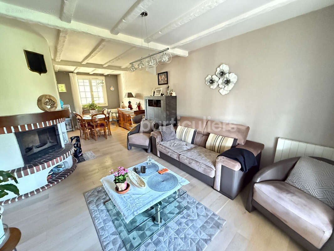 Maison à LA BONNEVILLE-SUR-ITON