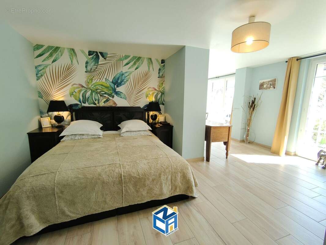 Maison à LES HERMITES