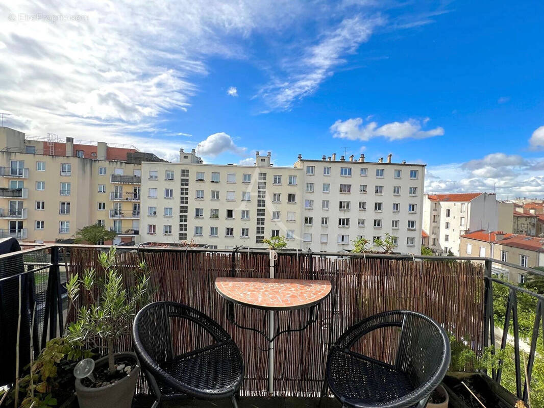 Appartement à FONTENAY-SOUS-BOIS