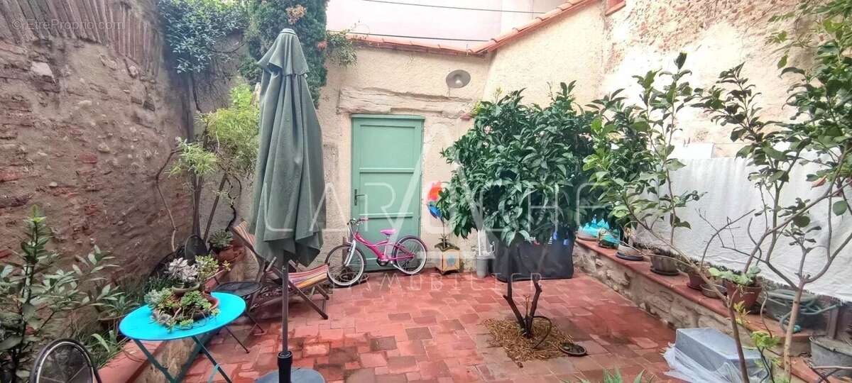 Maison de village - patio + terrasse - elne - photo 10