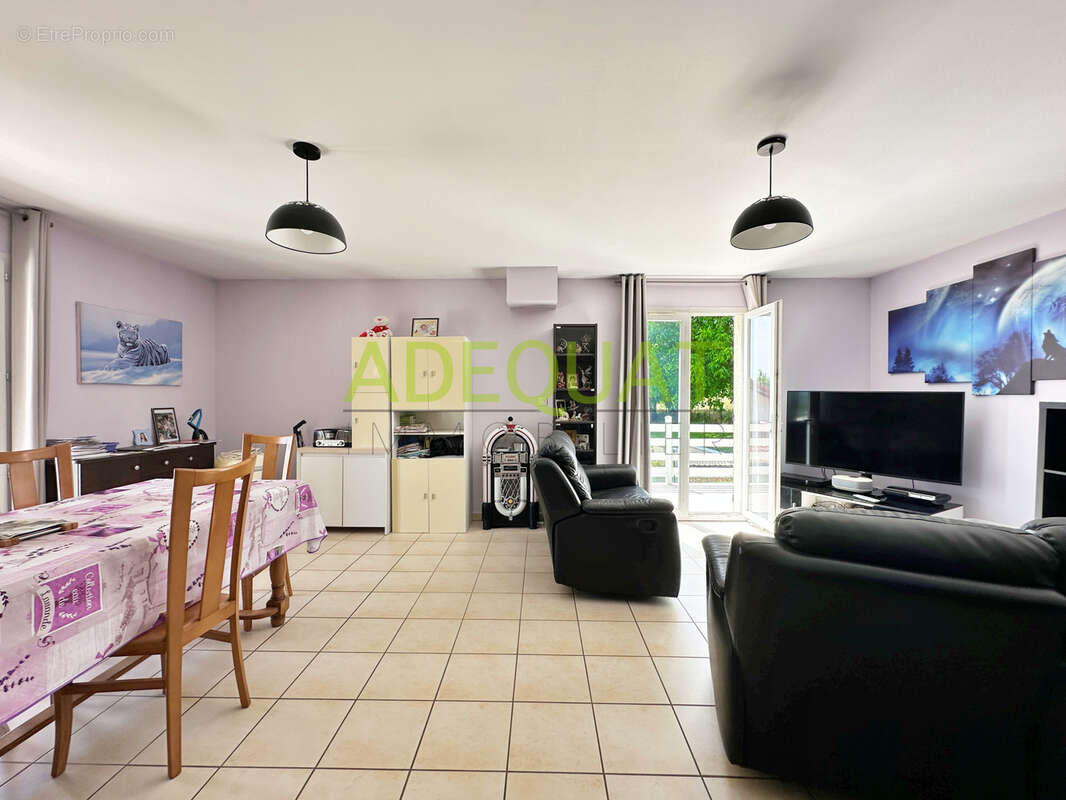 Cessieu - maison t4 + ss sol - photo 2