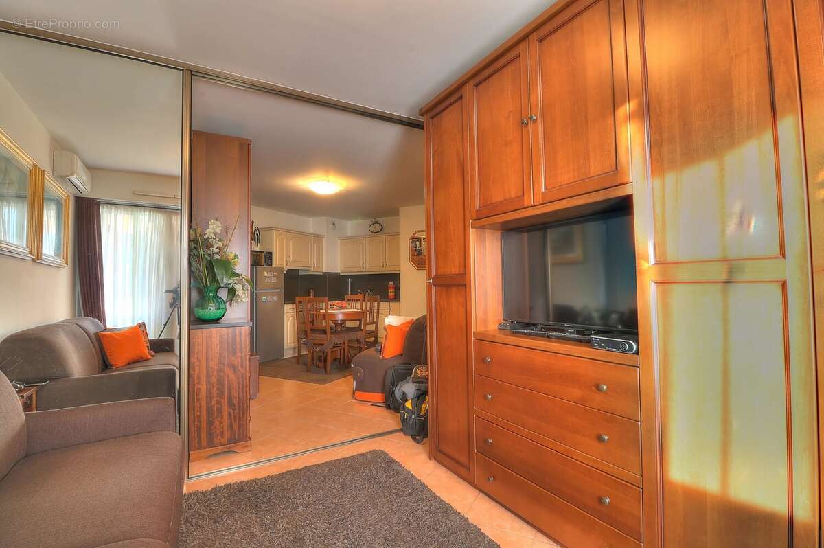 Appartement à CAGNES-SUR-MER