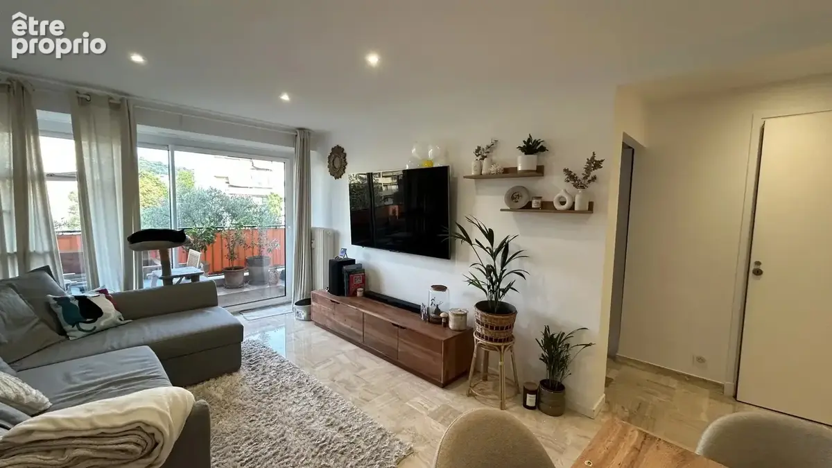 Appartement à LE CANNET