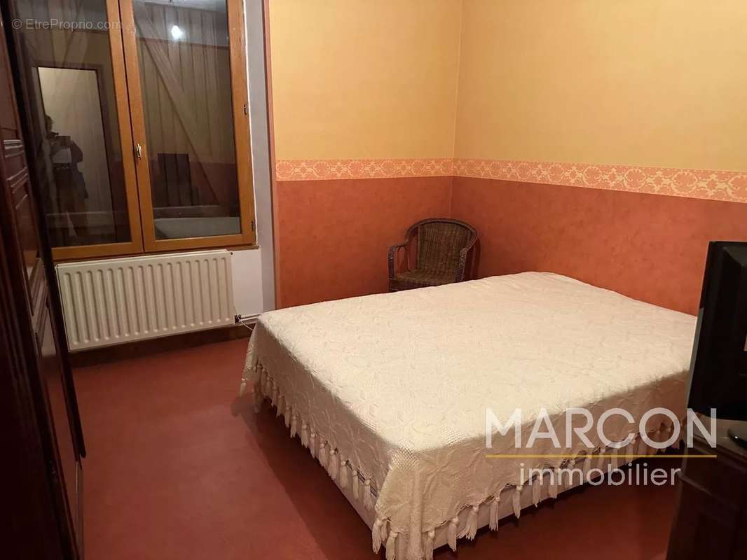 Maison à SAINT-GAULTIER