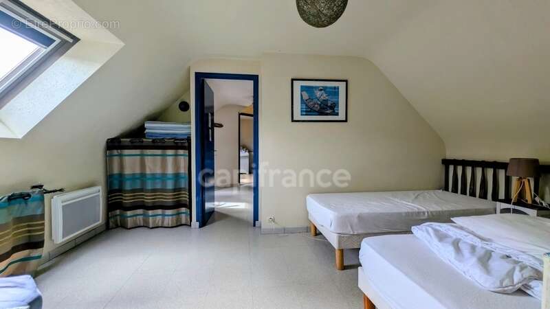 Grands Gîtes avec Maison d'Habitation  - ROSNOEN (29) - photo 18