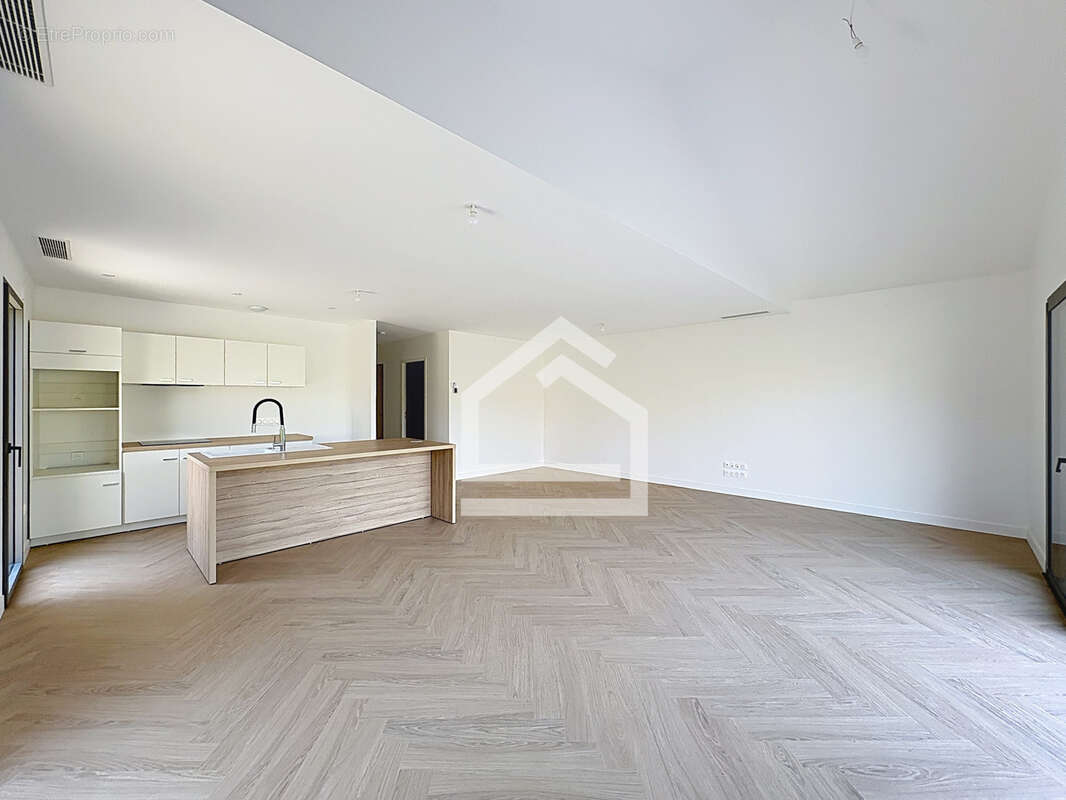 Maison à ARTIGUES-PRES-BORDEAUX