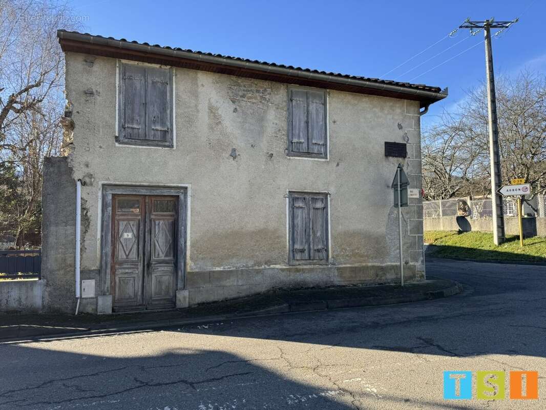 Maison à IZAUT-DE-L&#039;HOTEL