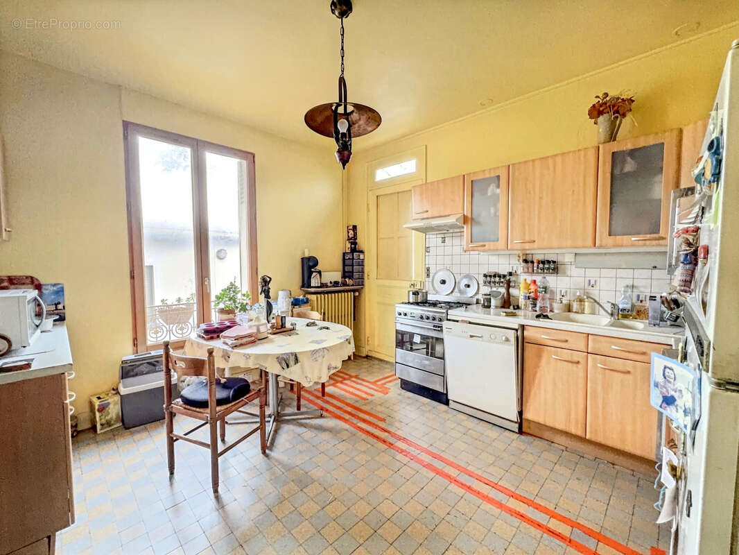 Maison à CHAMPIGNY-SUR-MARNE