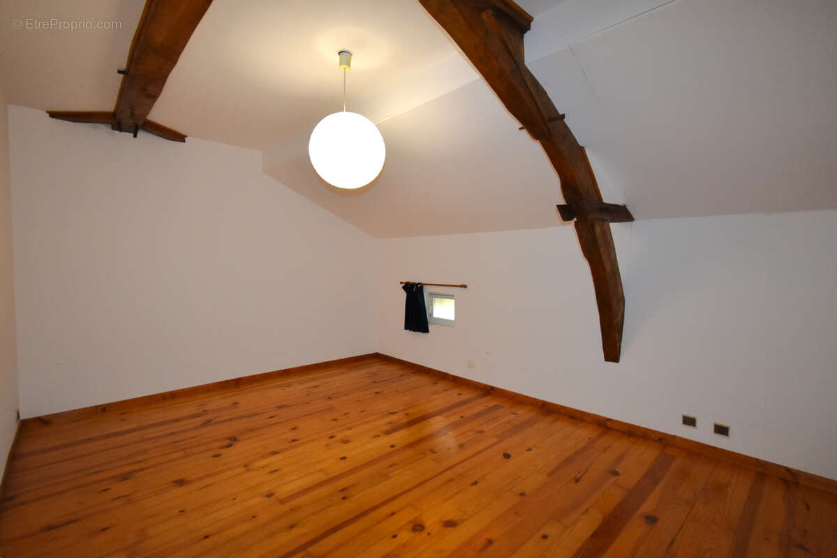 Très belle grange rénovée, piscine et maison d'amis sur 4 ha - photo 18