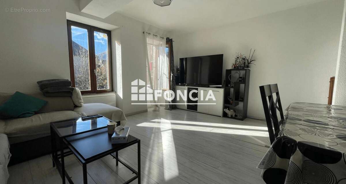 Appartement à MONESTIER-DE-CLERMONT