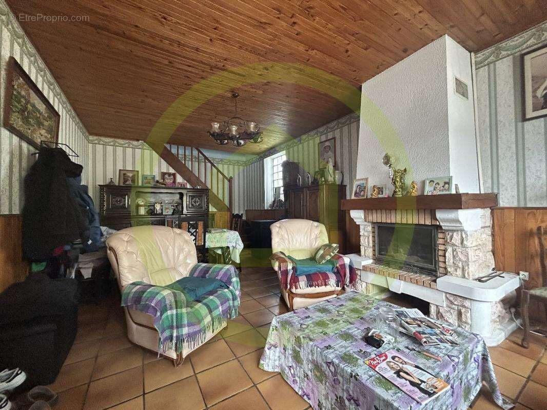 Maison à VILLERS-OUTREAUX