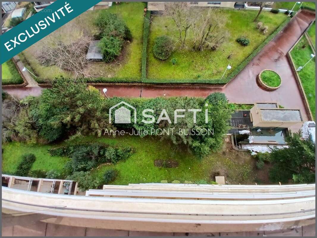 Photo 6 - Appartement à COURBEVOIE