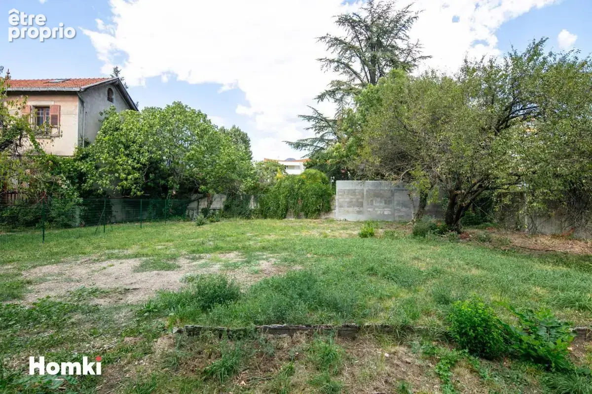 Terrain de 597 m² à Grenoble 38100, Rue Blériot - photo 3