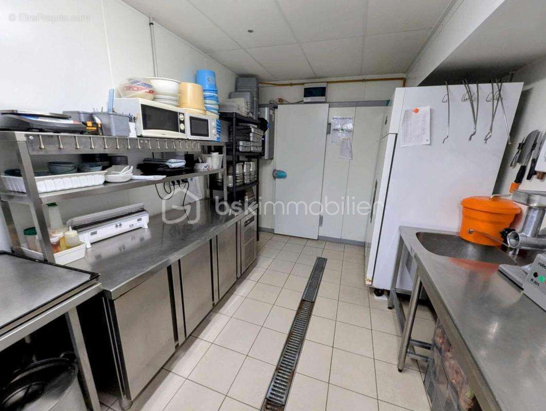 Commerce à SAINT-JAMES