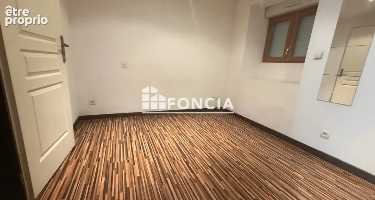 Appartement T2 rénové avec locataire en place - photo 4