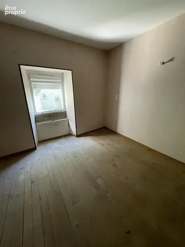 Maison 5 pièces 129 m² à vendre à Saint-Laurent-Du-Pape (07800) - photo 6